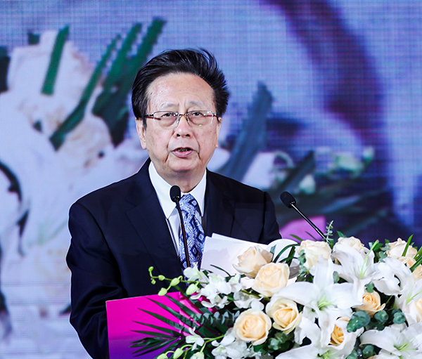 陳昌智.jpg